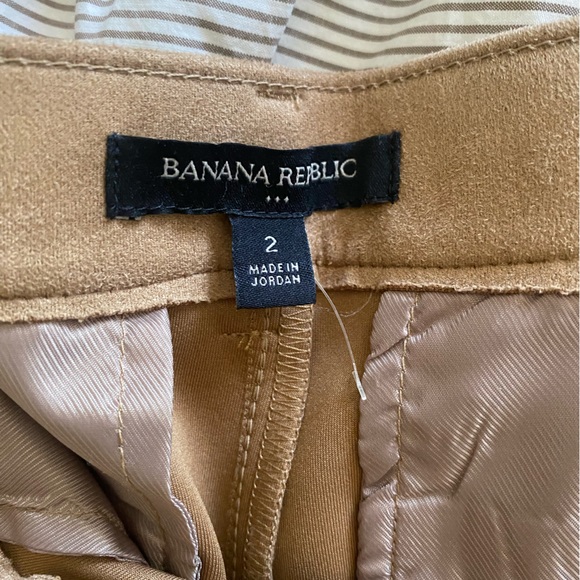 Banana Republic Factory Faux Suede Paperbag Short - Picture 3 of 3